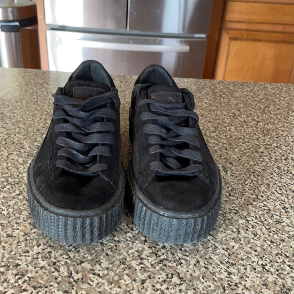 Puma Sneakers